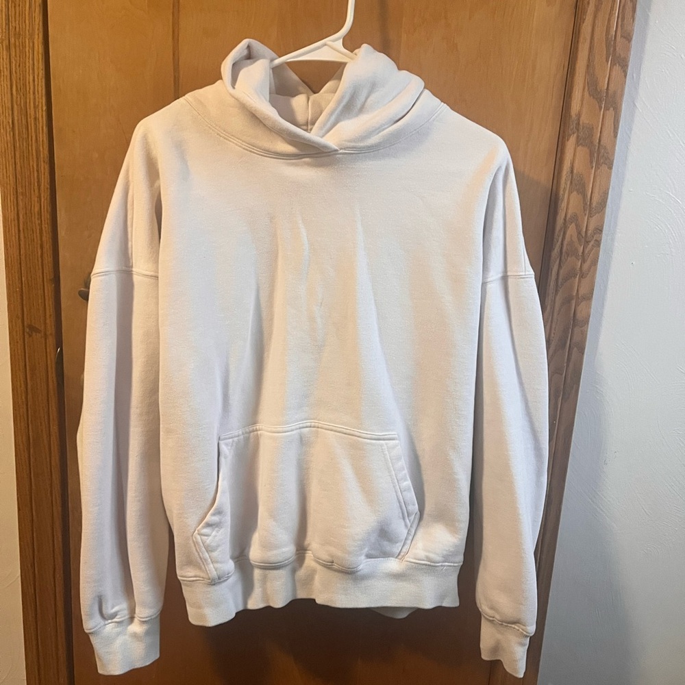 Woman’s Pacsun hoodie